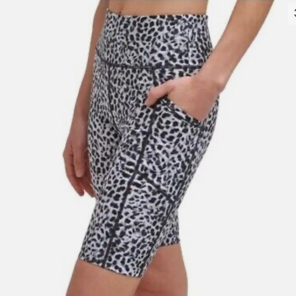 Calvin Klein performance white leopard bike shorts - Picture 6 of 6